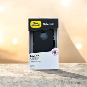 Defender Series Black Case for iPhone 8/Se